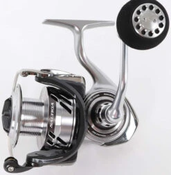 Daiwa Saltiga Bay Jigging Reels -Fishing Equipment Store daiwa saltiga bay jigging sw spinning reels 42272.1650807887