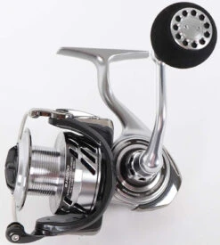 Daiwa Saltiga Bay Jigging Reels -Fishing Equipment Store daiwa saltiga bay jigging sw spinning reels 43051.1650807886